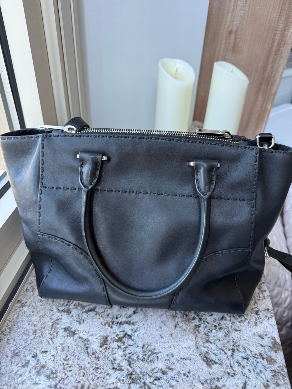 Authentic Prada Twin Pocket City Crossbody Tote in Black Saffiano Leather w/COA - Picture 3 of 15